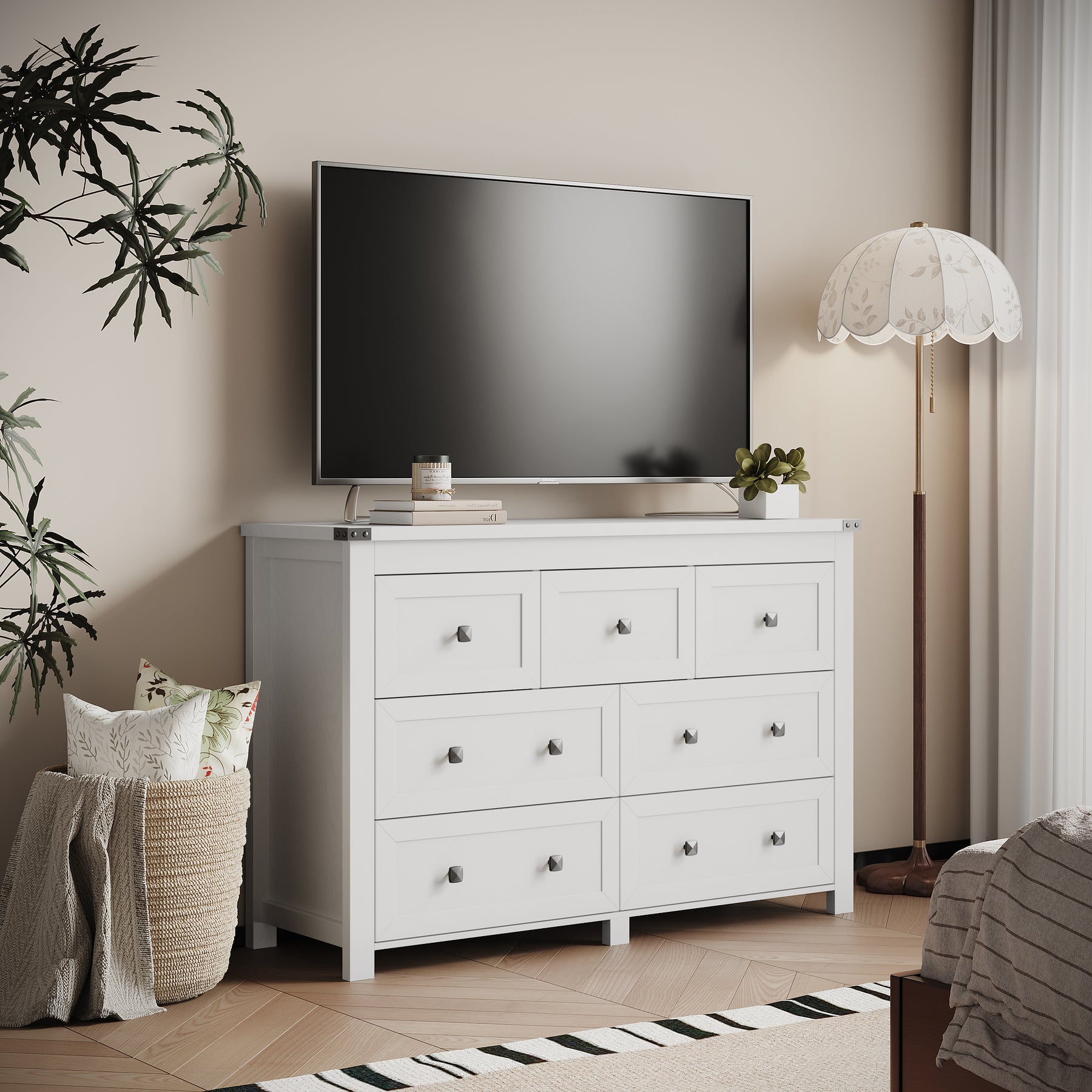 Ashford 7-Dresser
