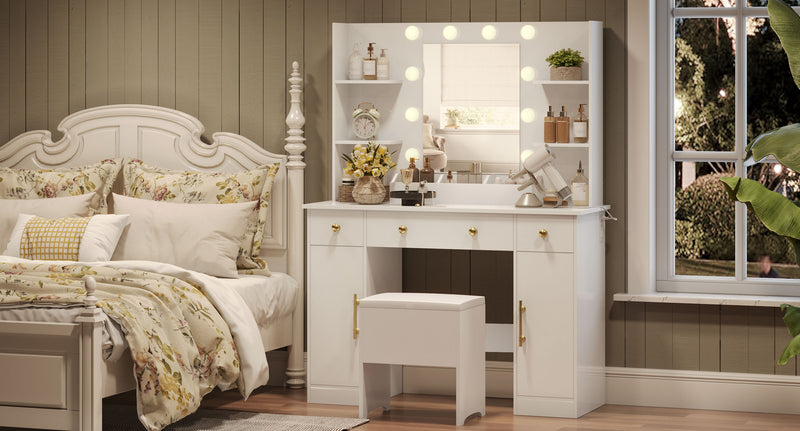 Bedroom
Storage
