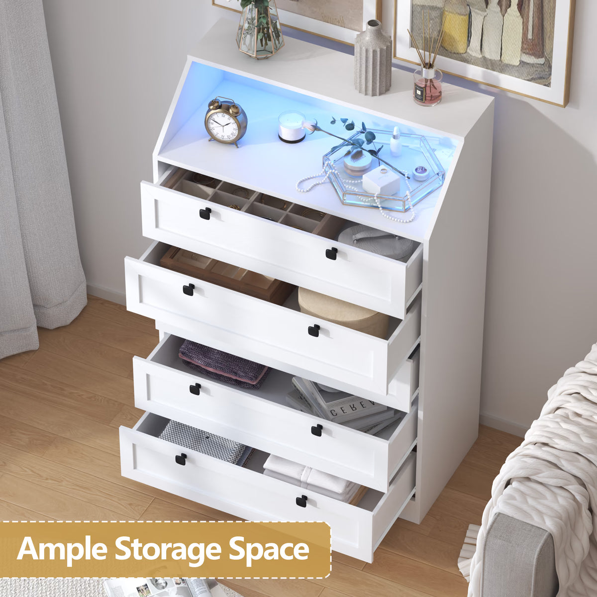 Spacious storage capacity inside Wodeer Ashford HLG102 white 5 drawer chest of drawers